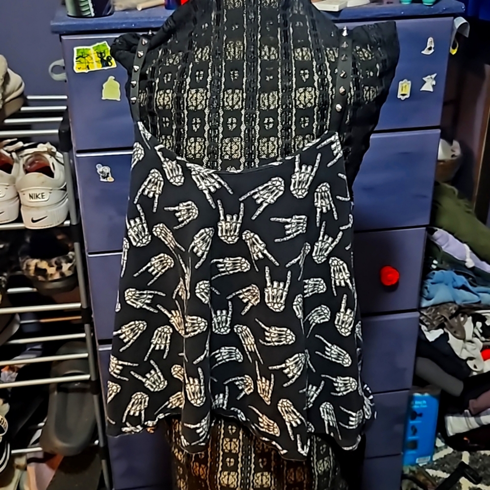 Too Fast Black and White Skeleton Hand Tank Top